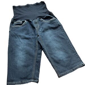 Bella Vida Maternity Bermuda Jean shorts Large 5 pockets faded slightly